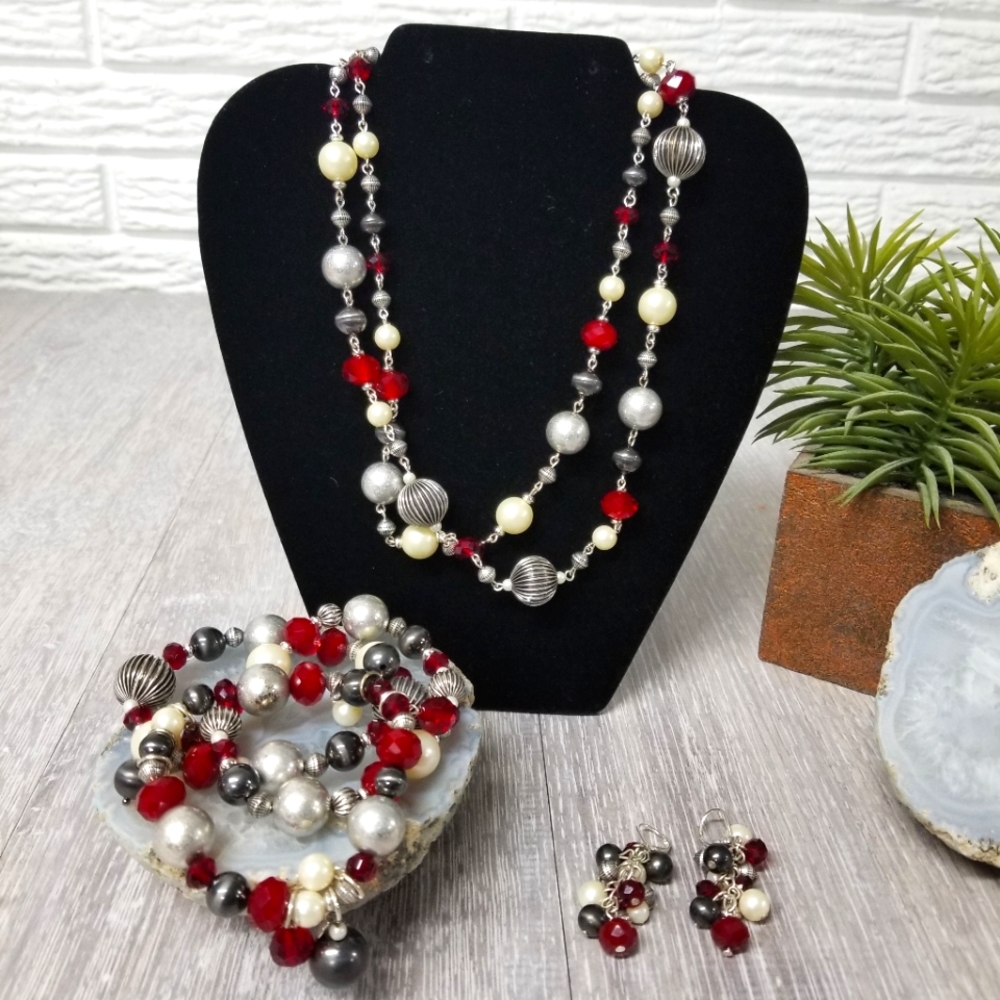 Premiere designs jewelry set